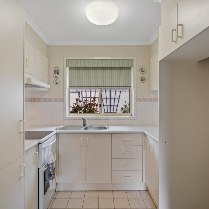 Kitchen in Unit 58