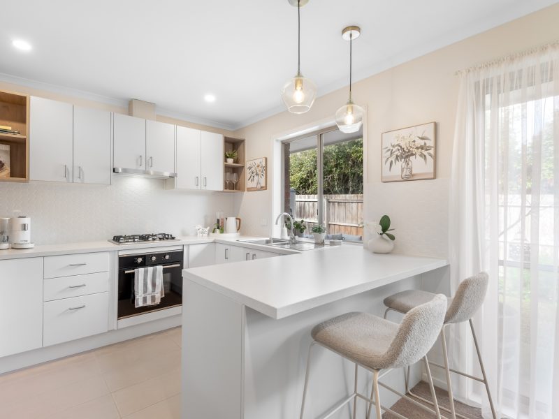 Kitchen - Unit 15 Barrina Gardens