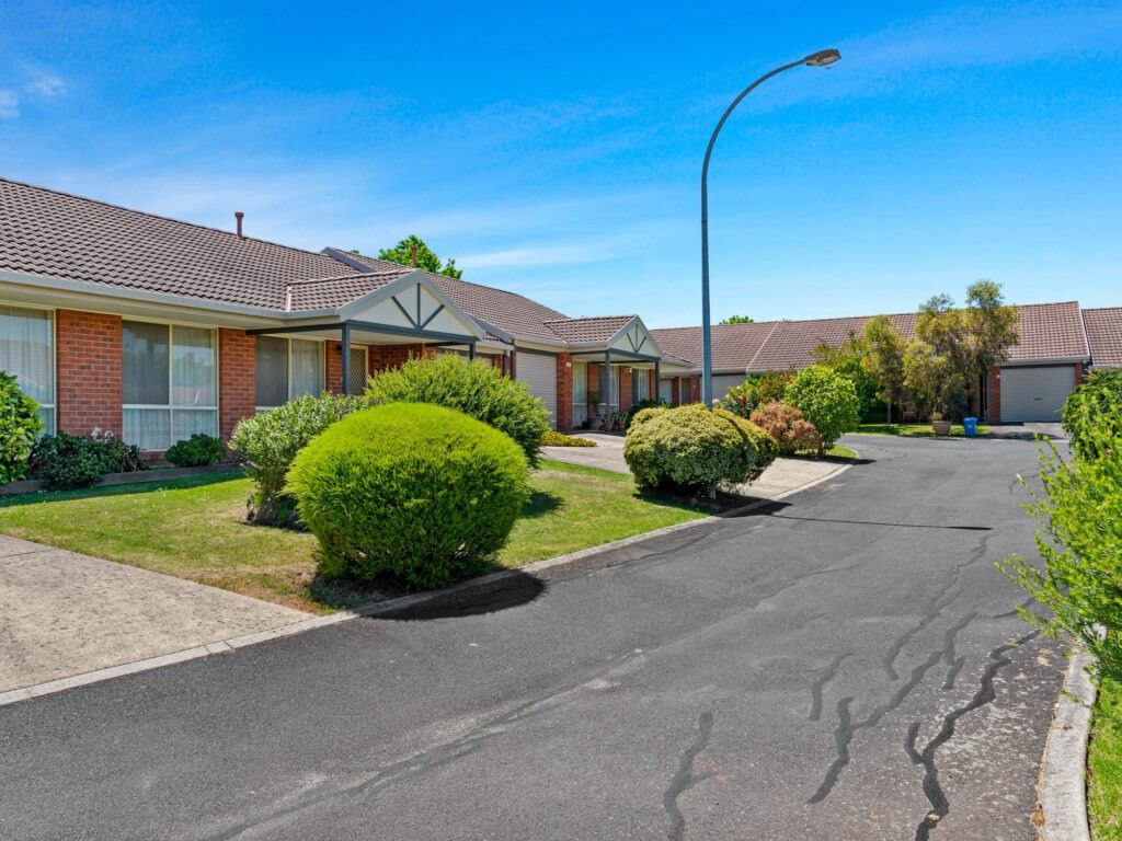 Barrina Gardens — photo 127